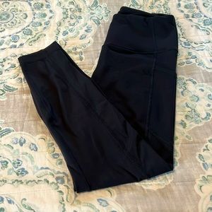 Black Leggings with Pockets Medium Yogalicious